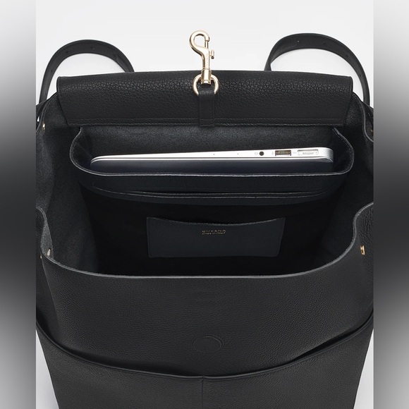 Cuyana Leather Backpack - Picture 6 of 16